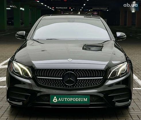 Mercedes-Benz E-Класс 2019 - фото 7