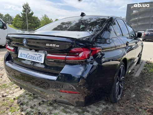 BMW 5 серия 2023 - фото 8