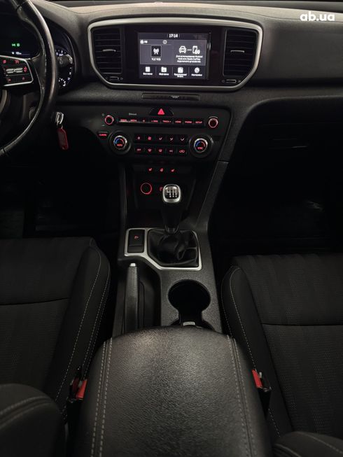 Kia Sportage 2019 черный - фото 10