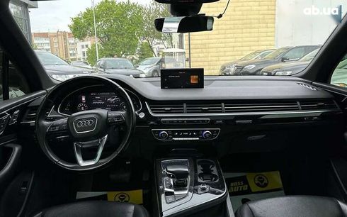 Audi Q7 2017 - фото 15