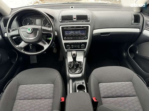 Skoda Octavia 2011 - фото 14