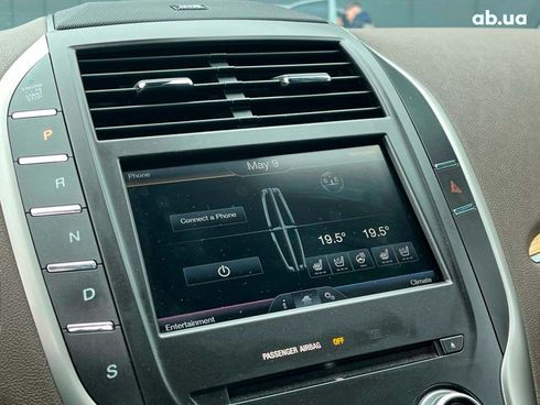 Lincoln MKC 2014 синий - фото 24
