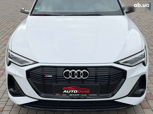 Audi E-Tron 2020 - фото 11