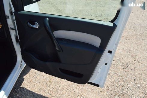 Renault Kangoo 2013 - фото 12