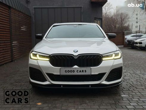 BMW 5 серия 2020 - фото 2