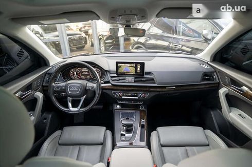 Audi Q5 2017 - фото 26