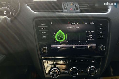 Skoda Octavia 2018 - фото 21