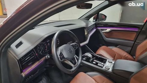 Volkswagen Touareg 2022 - фото 11