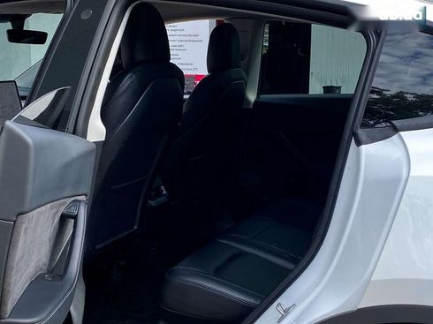 Tesla Model Y 2021 - фото 15