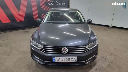 Volkswagen Passat 2018 - фото 2