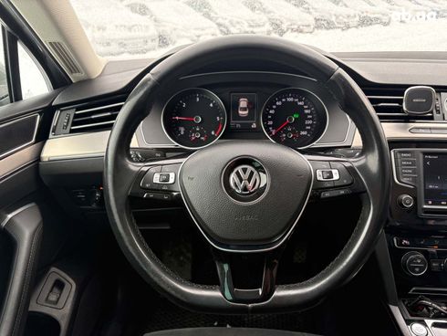 Volkswagen passat b8 2016 серый - фото 40