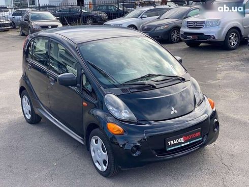Mitsubishi i-MiEV 2011 - фото 2