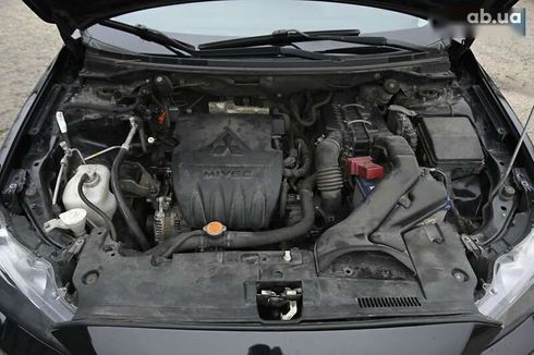 Mitsubishi Lancer 2011 - фото 13