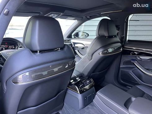 Audi S8 2022 - фото 29