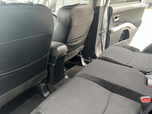 Mitsubishi Outlander 2012 серый - фото 62