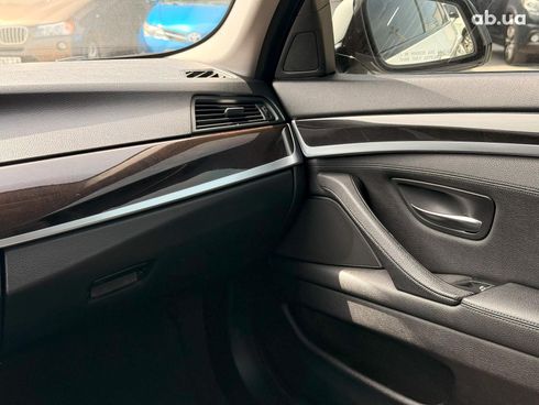 BMW 5 серия 2016 белый - фото 22