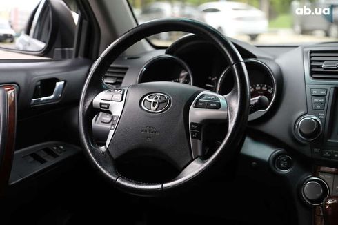 Toyota Highlander 2012 - фото 14