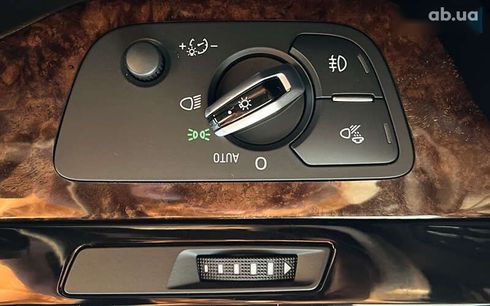 Audi Q7 2017 - фото 17