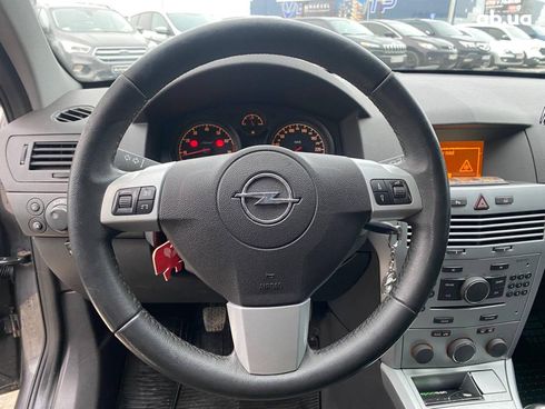 Opel Astra 2011 серый - фото 13