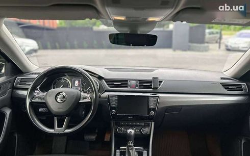 Skoda Superb 2016 - фото 12
