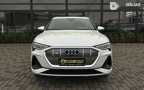 Audi E-Tron 2020 - фото 2