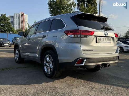 Toyota Highlander 2018 - фото 13