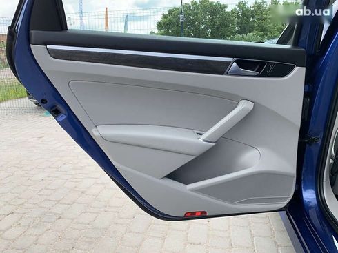 Volkswagen Passat 2016 - фото 27
