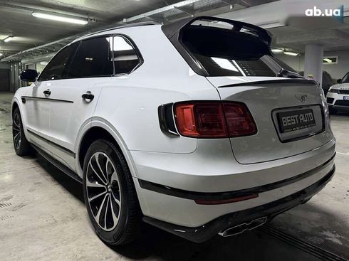 Bentley Bentayga 2018 - фото 14