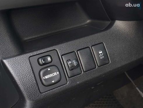 Toyota Verso 2012 - фото 15