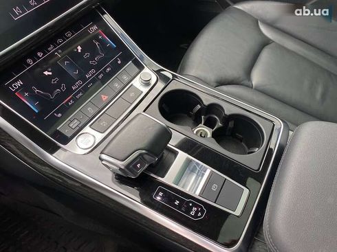 Audi Q7 2019 - фото 19