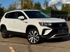 Продаж вживаних Volkswagen Taos 2021 року - купити на Автобазарі