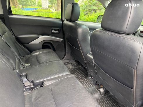 Mitsubishi Outlander XL 2008 черный - фото 17