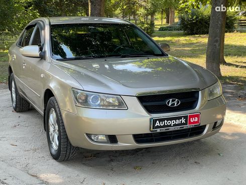 Hyundai Sonata 2007 бежевый - фото 4