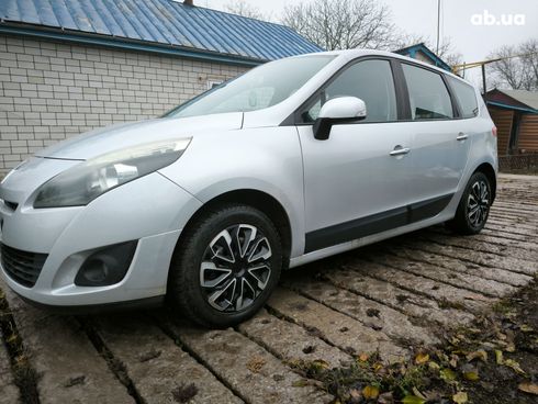 Renault Scenic 2009 серебристый - фото 14