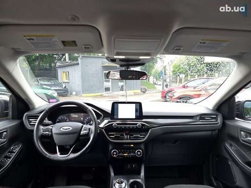 Ford Escape 2021 - фото 10