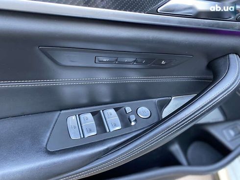 BMW 5 серия 2018 - фото 10
