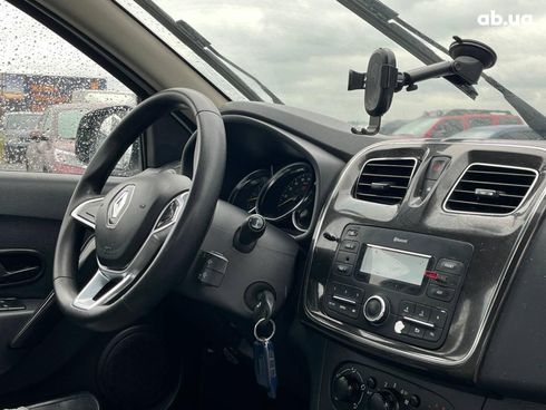 Renault Logan 2018 белый - фото 11