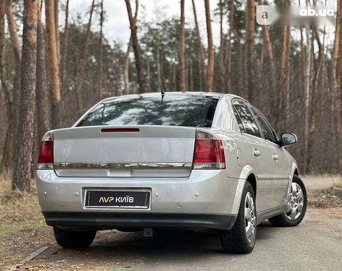 Opel Vectra 2004 - фото 10