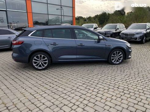 Renault Megane 2017 - фото 8