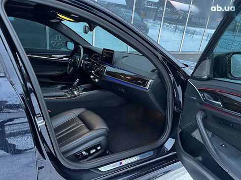 BMW 5 серия 2021 - фото 25