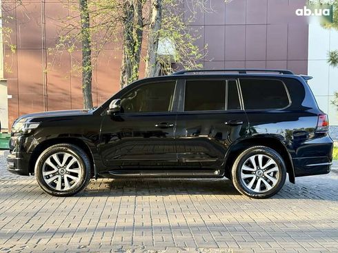 Toyota Land Cruiser 2016 - фото 22
