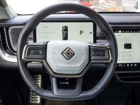 Rivian R1S 2023 - фото 14