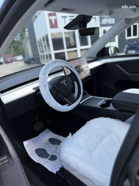 Tesla Model Y 2024 - фото 21
