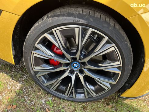 BMW i4 2023 - фото 32