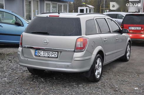 Opel Astra 2007 - фото 26