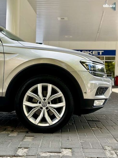 Volkswagen Tiguan 2016 - фото 13