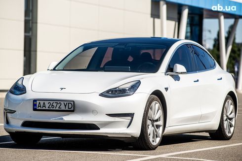Tesla Model 3 2018 белый - фото 3