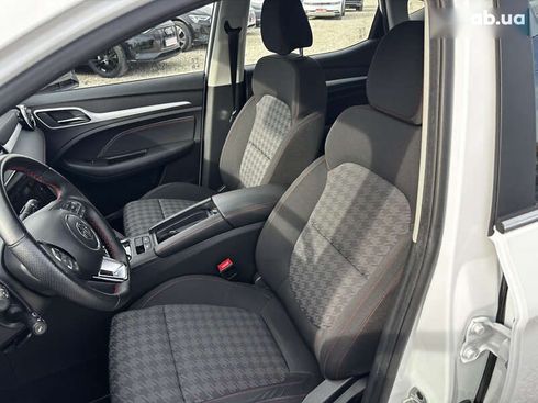 MG ZS EV 2022 - фото 20
