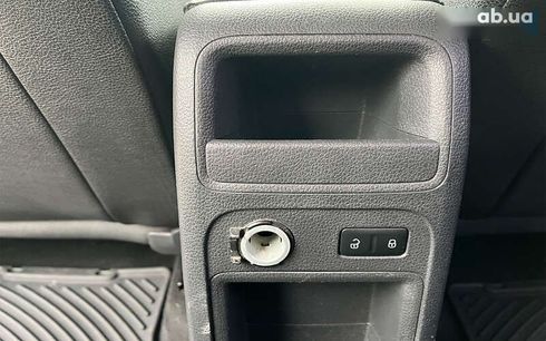 Volkswagen Jetta 2011 - фото 16