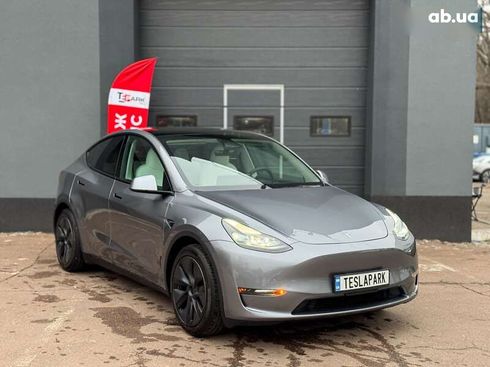Tesla Model Y 2024 - фото 12